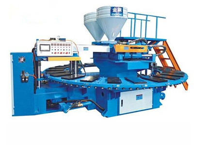 選擇混雙色注塑機廠家時應(yīng)該注意哪些問題呢?